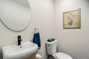 434 W Main St, Huntington, NY 11743 - Photo 22