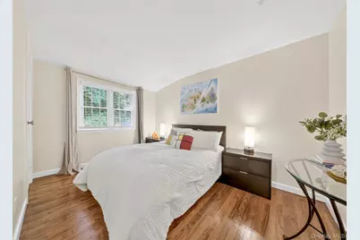 125 Mimosa Drive, East Hills, NY 11576 - Photo 22