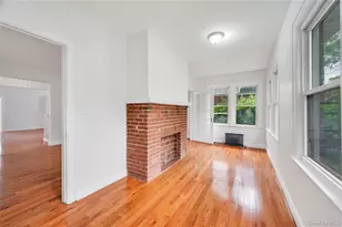 104-04 202nd St, Saint Albans, NY 11412 - Photo 32