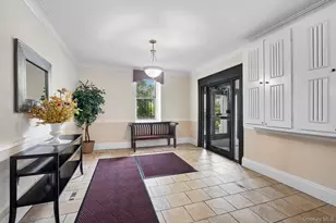 472 Gramatan Ave, Mount Vernon, NY 10552 - Photo 10