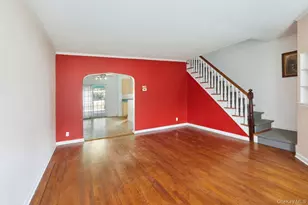 61-57 77th Pl, Middle Village, NY 11379 - Photo 2