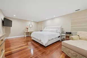 6 Wimbledon Dr, Roslyn, NY 11576 - Photo 10