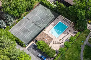 6 Wimbledon Dr, Roslyn, NY 11576 - Photo 16