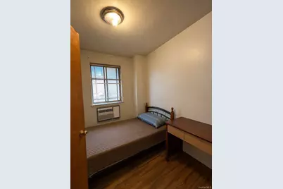 5831 136th Street, Flushing, NY 11355 - Photo 8