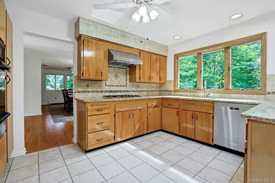 1 Cairngorm Road, New City, NY 10956 - Photo 14