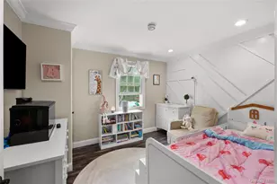 300 W 24th St, Deer Park, NY 11729 - Photo 24