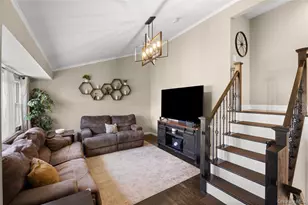 300 W 24th St, Deer Park, NY 11729 - Photo 6