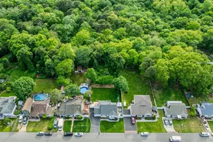 300 W 24th St, Deer Park, NY 11729 - Photo 48