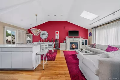 3075 Hewlett Avenue, Merrick, NY 11566 - Photo 6