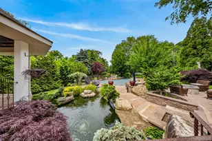 5 Glen Hill Ct, Dix Hills, NY 11746 - Photo 42
