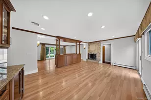 5 Glen Hill Ct, Dix Hills, NY 11746 - Photo 6
