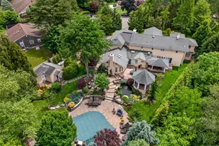 5 Glen Hill Ct, Dix Hills, NY 11746 - Photo 30