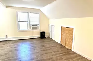 [Address not provided], Valley Stream, NY 11580 - Photo 4