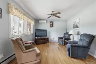 183 N Oak St, Massapequa, NY 11758 - Photo 4
