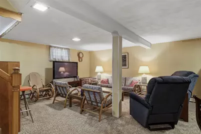 183 N Oak Street, Massapequa, NY 11758 - Photo 24