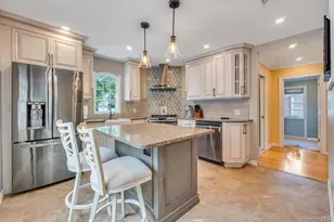 12 Avenue K, Kings Park, NY 11754 - Photo 10
