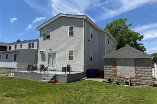 140-19 247th St, Rosedale, NY 11422 - Photo 12