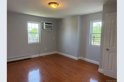 14019 247th Street, Rosedale, NY 11422 - Photo 6