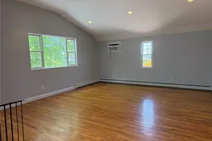 140-19 247th St, Rosedale, NY 11422 - Photo 4