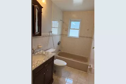 14019 247th Street, Rosedale, NY 11422 - Photo 10