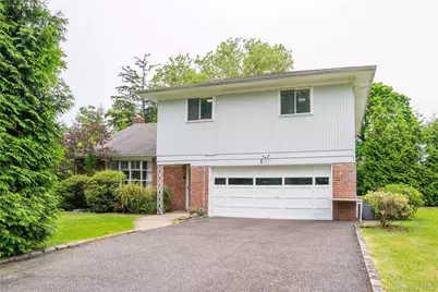 1 Horizon Road, Great Neck, NY 11020 - Photo 2