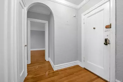 83-44 Lefferts Boulevard #6C, Kew Gardens, NY 11415 - Photo 12
