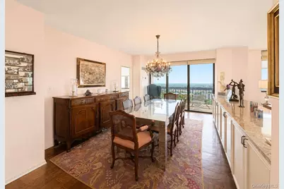 27010 Grand Central Parkway #21D, Floral Park, NY 11005 - Photo 4