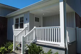 9 N Walnut Pl, Massapequa, NY 11758 - Photo 4