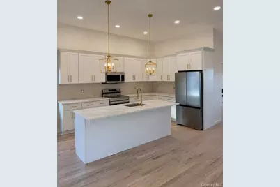 9 N Walnut Place, Massapequa, NY 11758 - Photo 4