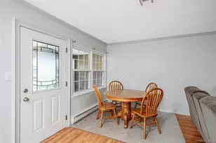 231 Blackpool Ct, Ridge, NY 11961 - Photo 10