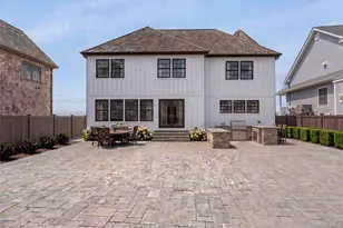5 Division Ave, Massapequa, NY 11758 - Photo 2