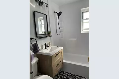81-43 268 Street #292B, Floral Park, NY 11040 - Photo 6