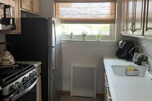 81-43 268th St, Floral Park, NY 11040 - Photo 2