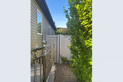 120 Fir Street, Valley Stream, NY 11580 - Photo 12