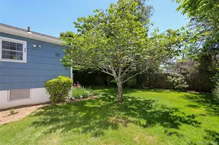15 Hemlock St, Merrick, NY 11566 - Photo 42