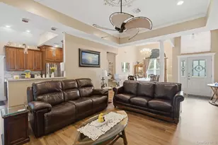 41 Paige Ln, Moriches, NY 11955 - Photo 8