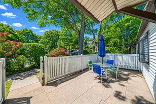 94 Birchwood Rd, Coram, NY 11727 - Photo 4