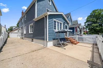 43 Dewitt Street, Valley Stream, NY 11580 - Photo 36