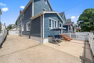 43 Dewitt St, Valley Stream, NY 11580 - Photo 36