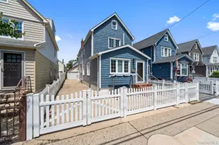 43 Dewitt St, Valley Stream, NY 11580 - Photo 2