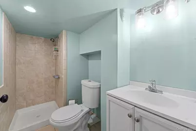 43 Dewitt Street, Valley Stream, NY 11580 - Photo 28