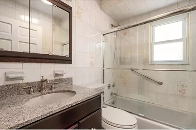 1045 Stanton Avenue, Woodmere, NY 11598 - Photo 10