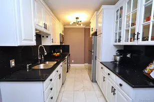 280 Bronxville Rd, Bronxville, NY 10708 - Photo 6