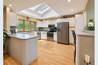 370 Avenue A, Ronkonkoma, NY 11779 - Photo 18