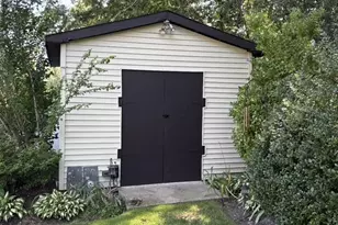 370 Avenue A, Ronkonkoma, NY 11779 - Photo 38