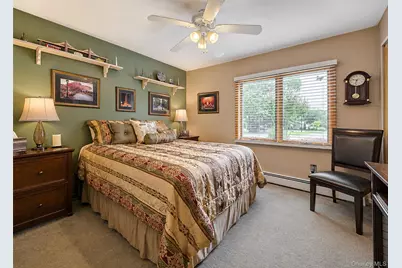 370 Avenue A, Ronkonkoma, NY 11779 - Photo 26