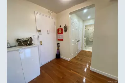 134-54 Maple Avenue #5K, Flushing, NY 11355 - Photo 8