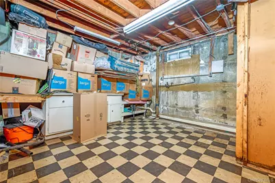 7326 171st Street, Fresh Meadows, NY 11366 - Photo 16