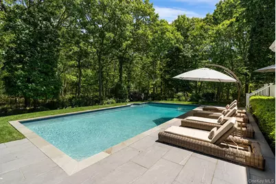 6 Woodruff Lane, Bridgehampton, NY 11932 - Photo 4