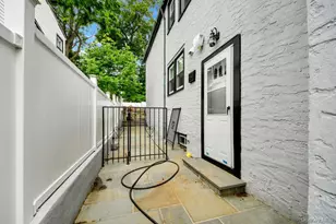 210 Rumsey Rd, Yonkers, NY 10705 - Photo 26